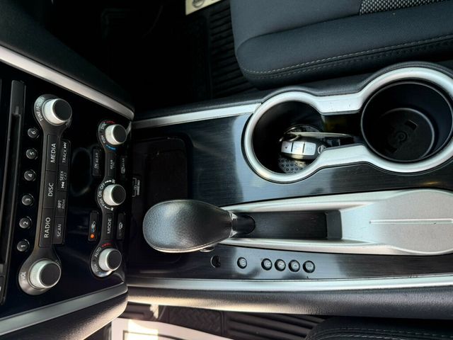 2019 Nissan Pathfinder FWD SV - 23009691 - 25