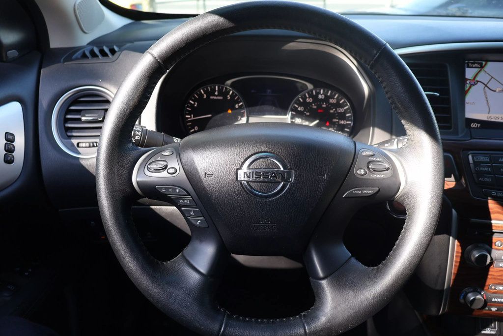 2019 Nissan Pathfinder PLATINUM TRIM, FULLY LOADED, 20" WHEELS, NAVI, BSM, LEATHER!!! - 22809694 - 20