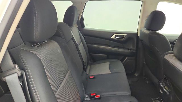 2019 Nissan Pathfinder SV 4x4 w/ All Weather Package - 23040016 - 22
