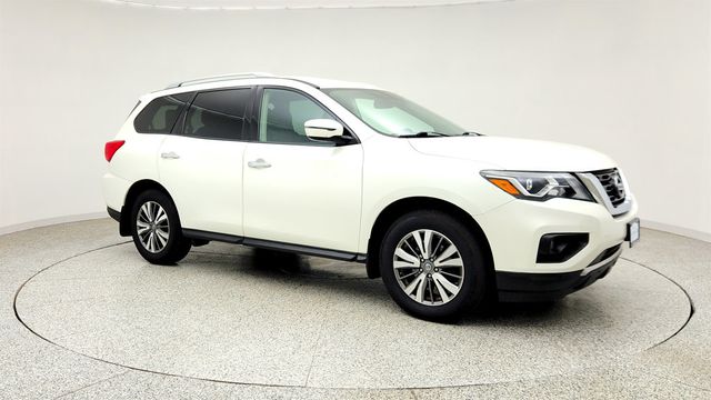 2019 Nissan Pathfinder SV 4x4 w/ All Weather Package - 23040016 - 2