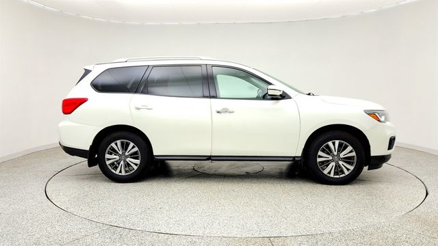 2019 Nissan Pathfinder SV 4x4 w/ All Weather Package - 23040016 - 3