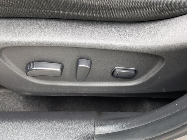 2019 Nissan Rogue  - 22948180 - 19