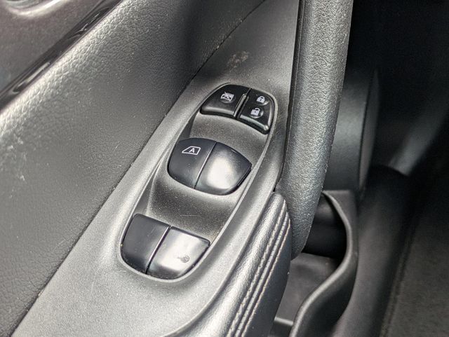 2019 Nissan Rogue  - 22948180 - 24