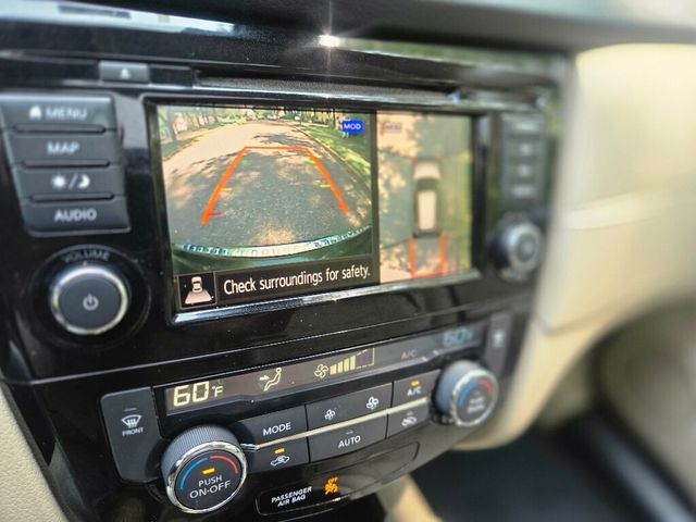 2019 Nissan Rogue AWD SL - 23056771 - 24