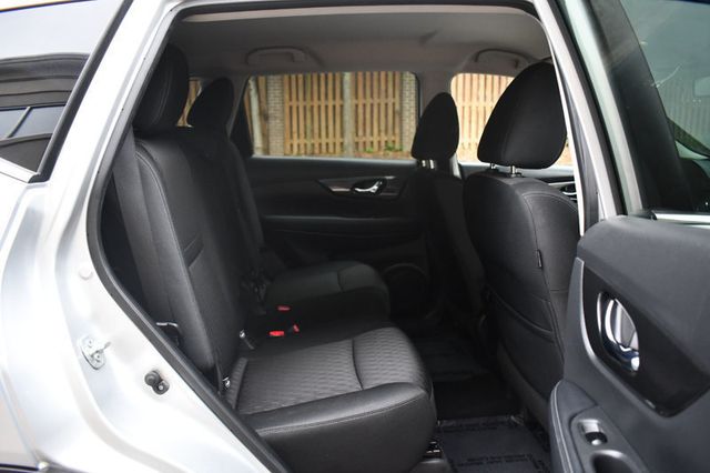 2019 Nissan Rogue AWD SV - 23018713 - 25