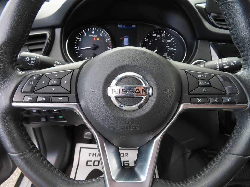 2019 Nissan Rogue SV photo 34