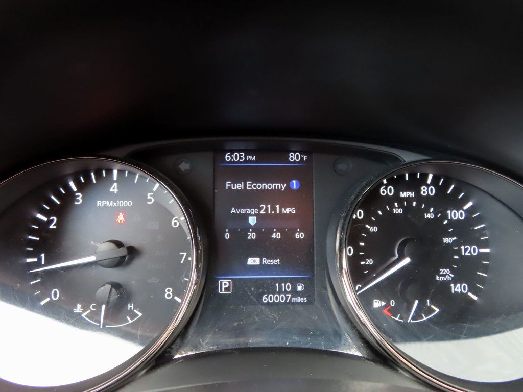 2019 Nissan Rogue SV photo 35