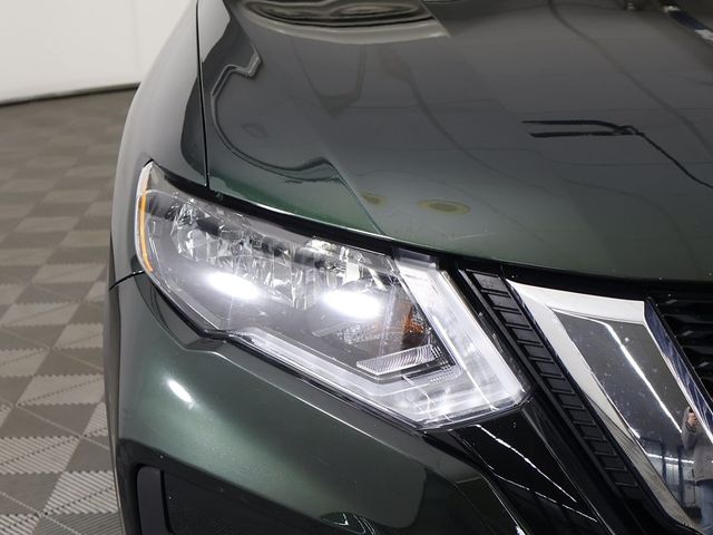 2019 Nissan Rogue AWD SV - 22953297 - 10