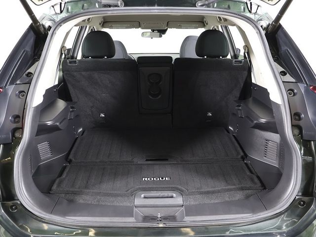 2019 Nissan Rogue AWD SV - 22953297 - 17