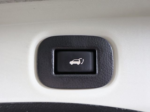 2019 Nissan Rogue AWD SV - 22953297 - 18