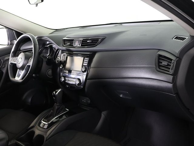 2019 Nissan Rogue AWD SV - 22953297 - 25