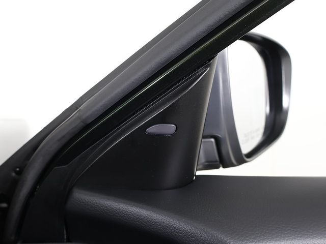 2019 Nissan Rogue AWD SV - 22953297 - 33