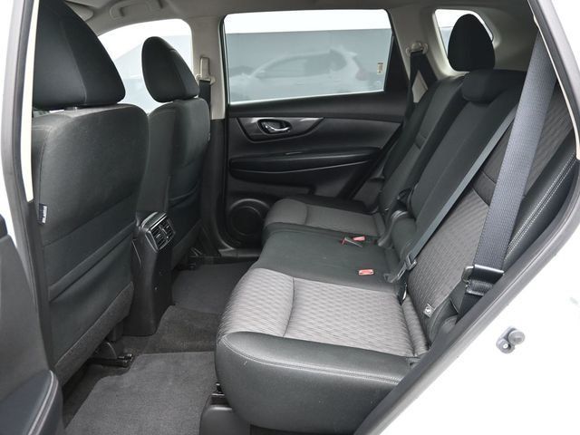 2019 Nissan Rogue AWD SV - 23004432 - 13