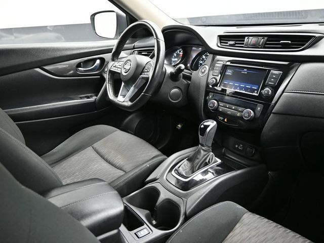 2019 Nissan Rogue AWD SV - 23004432 - 18