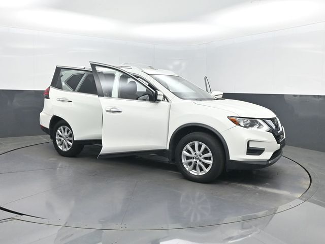 2019 Nissan Rogue AWD SV - 23004432 - 38
