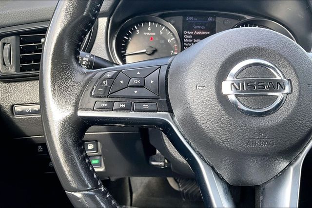 2019 Nissan Rogue AWD SV - 23029673 - 20