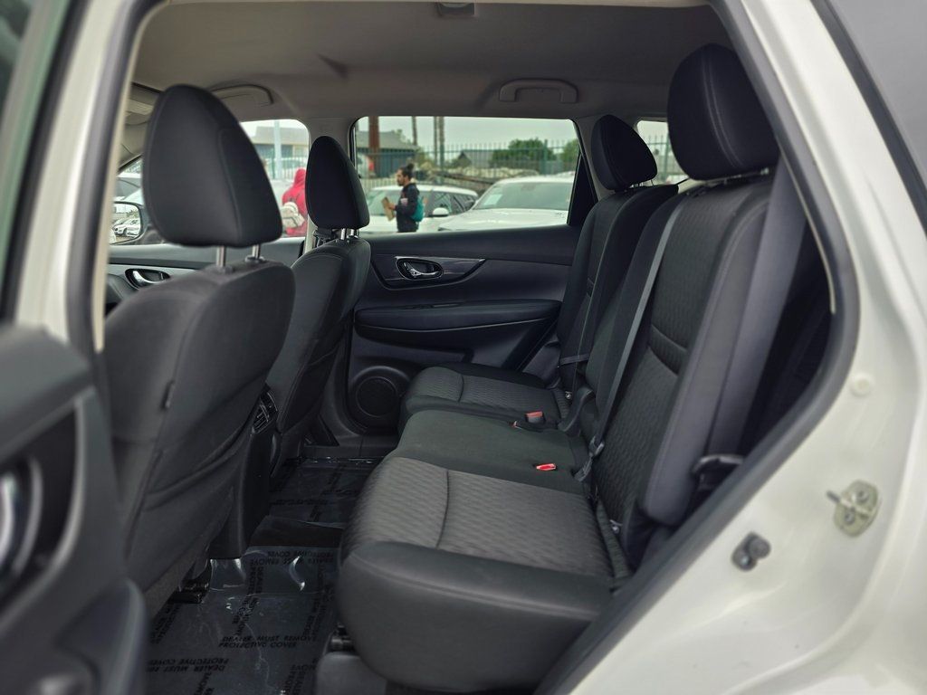 2019 Nissan Rogue FWD S - 22969448 - 16