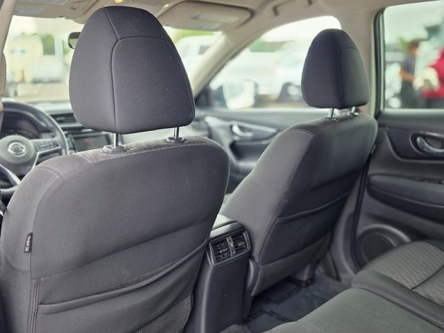 2019 Nissan Rogue FWD S - 22969448 - 17