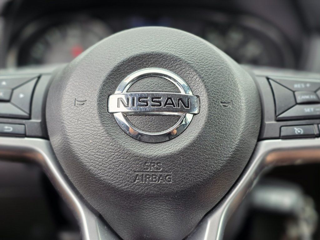 2019 Nissan Rogue FWD S - 22969448 - 24