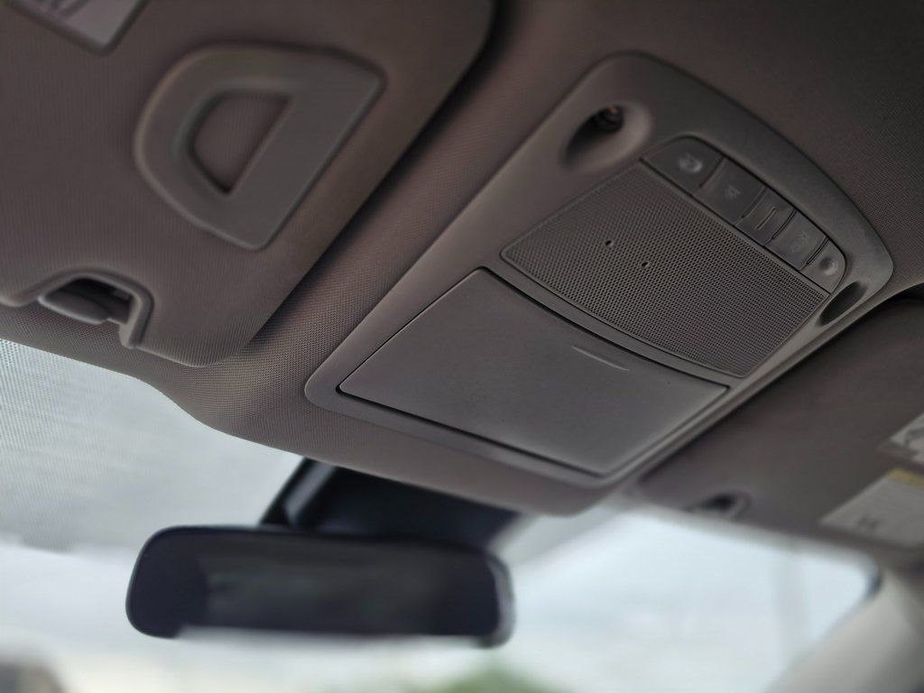 2019 Nissan Rogue FWD S - 22969448 - 34