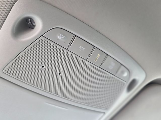 2019 Nissan Rogue FWD S - 22969448 - 35