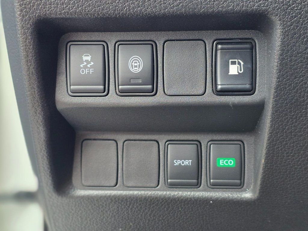 2019 Nissan Rogue FWD S - 22969448 - 39