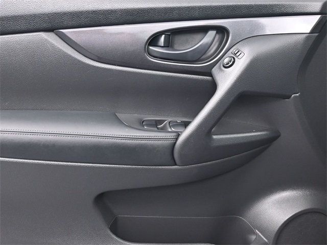 2019 Nissan Rogue FWD S - 22933227 - 11