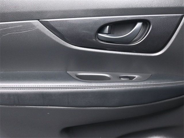 2019 Nissan Rogue FWD S - 22933227 - 14