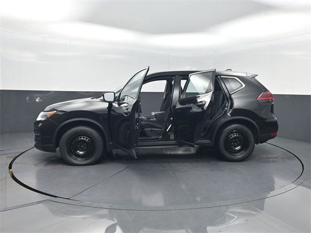 2019 Nissan Rogue FWD S - 22933227 - 40
