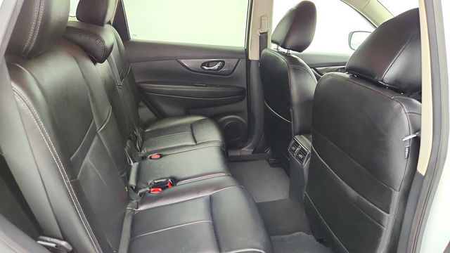 2019 Nissan Rogue FWD S - 22962886 - 21