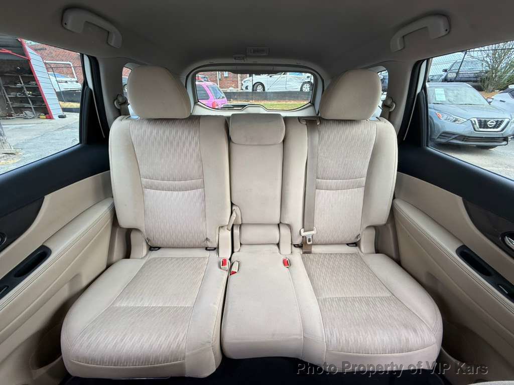 2019 Nissan Rogue FWD SV - 23006887 - 16