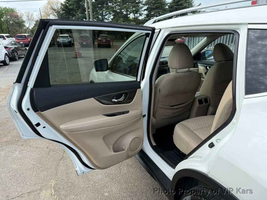 2019 Nissan Rogue FWD SV - 23006887 - 8