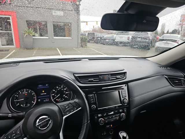 2019 Nissan Rogue FWD SV - 23017310 - 28