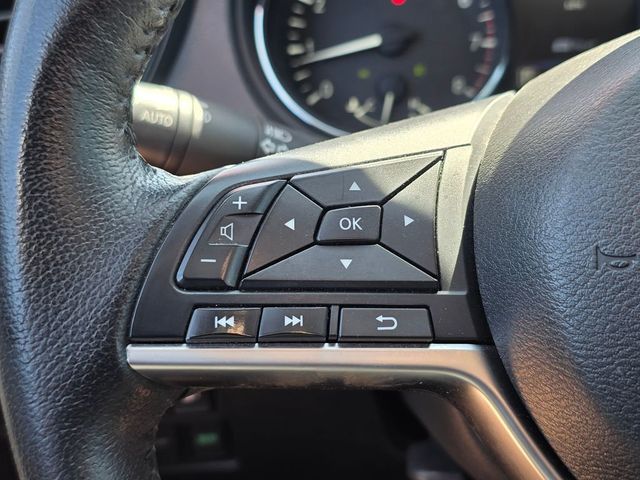 2019 Nissan Rogue FWD SV - 23002436 - 25