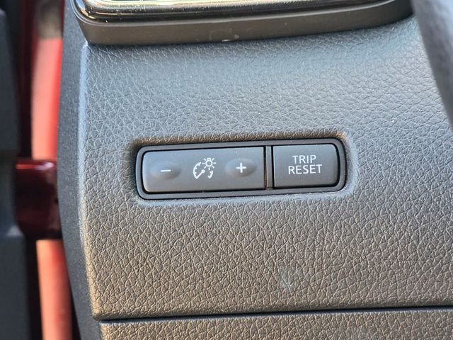 2019 Nissan Rogue FWD SV - 23002436 - 41