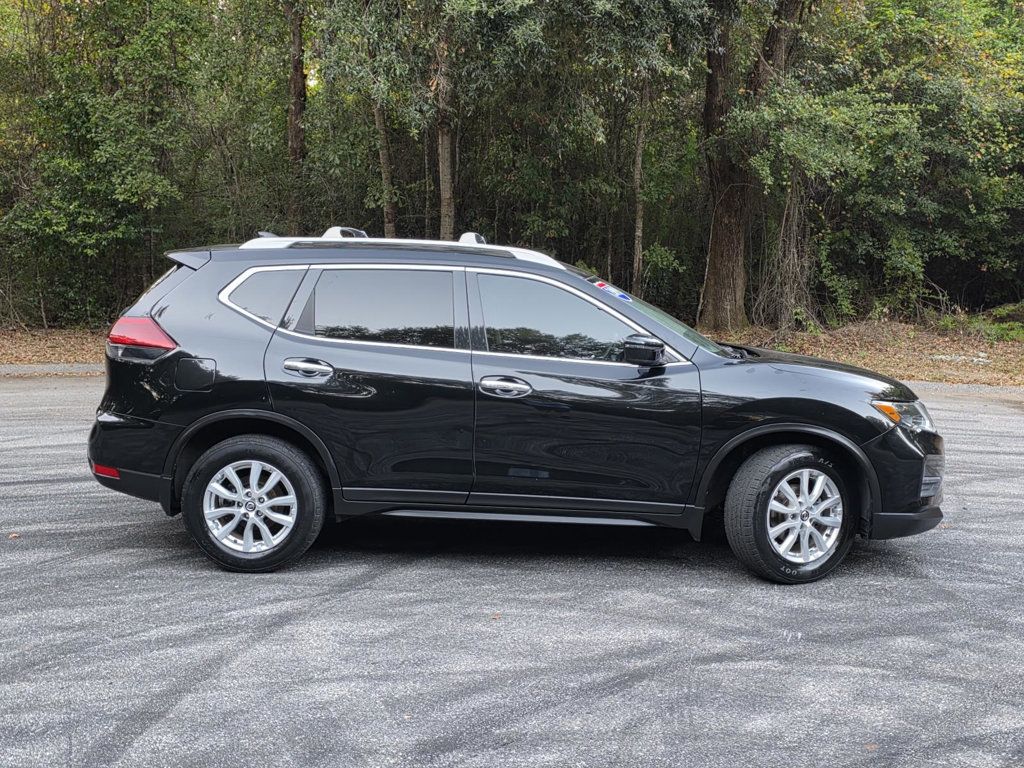 2019 Nissan Rogue photo 3