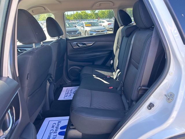 2019 Nissan Rogue SV - 23027310 - 6