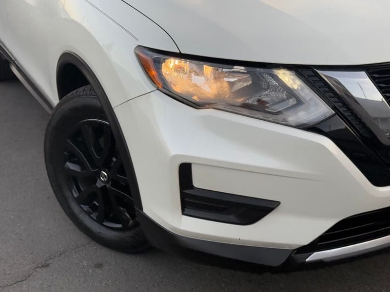 2019 Nissan Rogue SV - 22720746 - 2