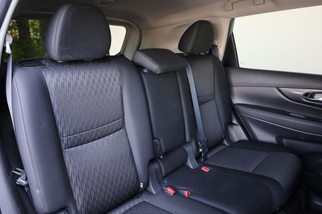 2019 Nissan Rogue SV - 23029138 - 22