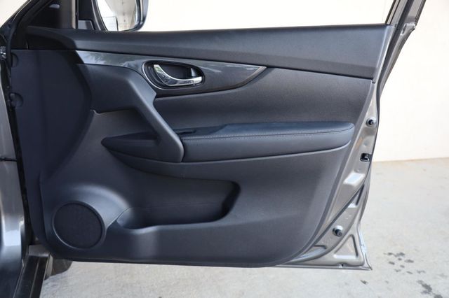 2019 Nissan Rogue SV - 23029138 - 25