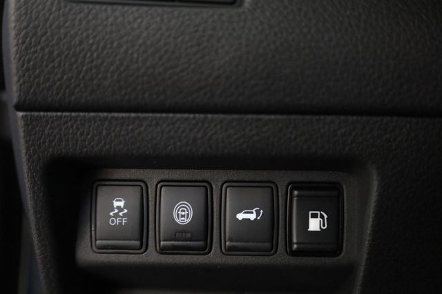 2019 Nissan Rogue SV - 23029138 - 40