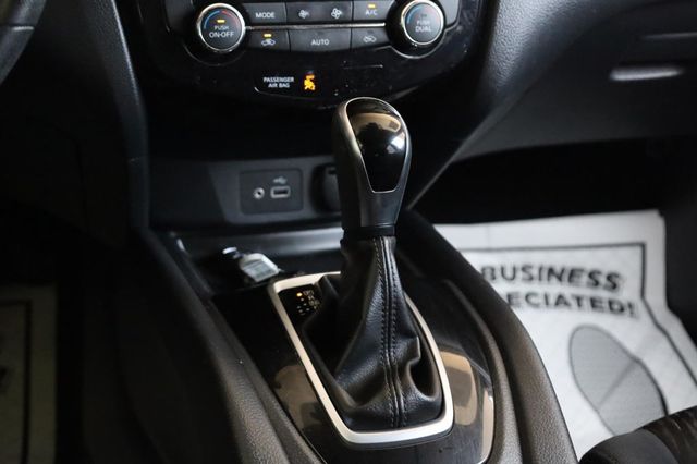 2019 Nissan Rogue SV - 23029138 - 45