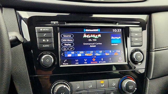 2019 Nissan Rogue S with Special Edition Package - 22962886 - 17