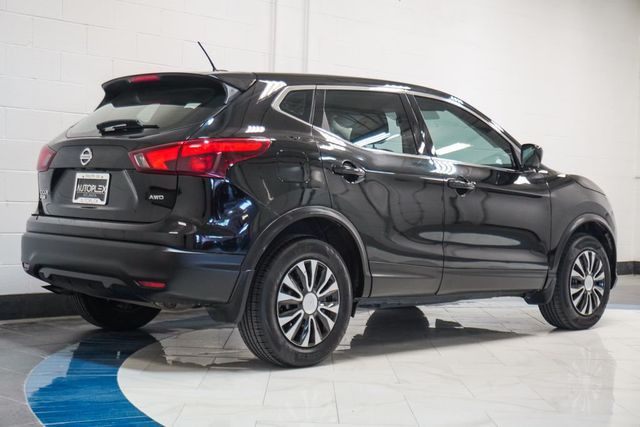 2019 Nissan Rogue Sport AWD S - 23057379 - 26
