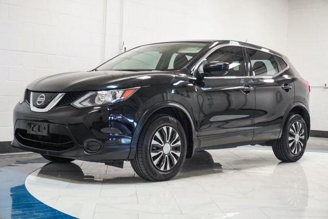 2019 Nissan Rogue Sport AWD S - 23057379 - 3