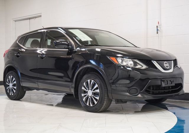 2019 Nissan Rogue Sport AWD S - 23057379 - 4