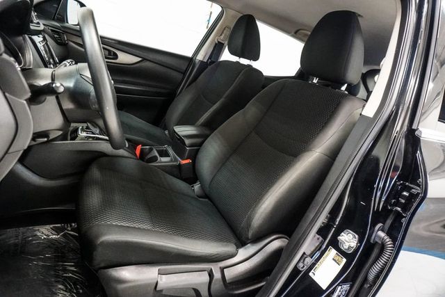 2019 Nissan Rogue Sport AWD S - 23057379 - 5