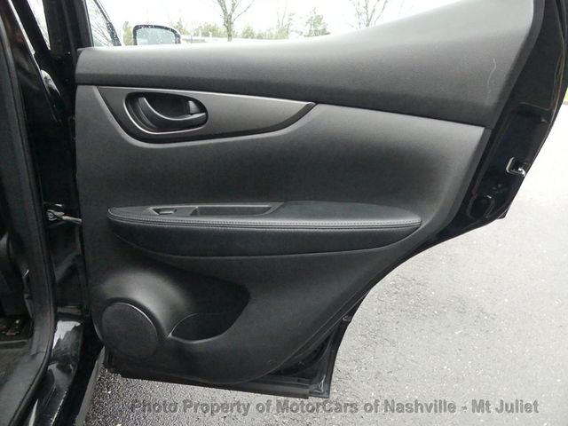 2019 Nissan Rogue Sport AWD S - 22975870 - 18