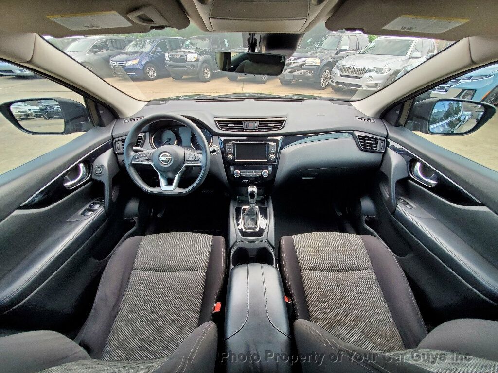 2019 Nissan Rogue Sport SV photo 15