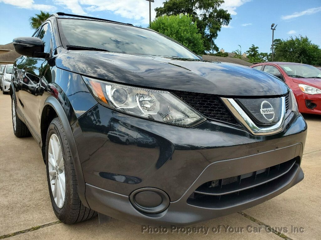 2019 Nissan Rogue Sport SV photo 5